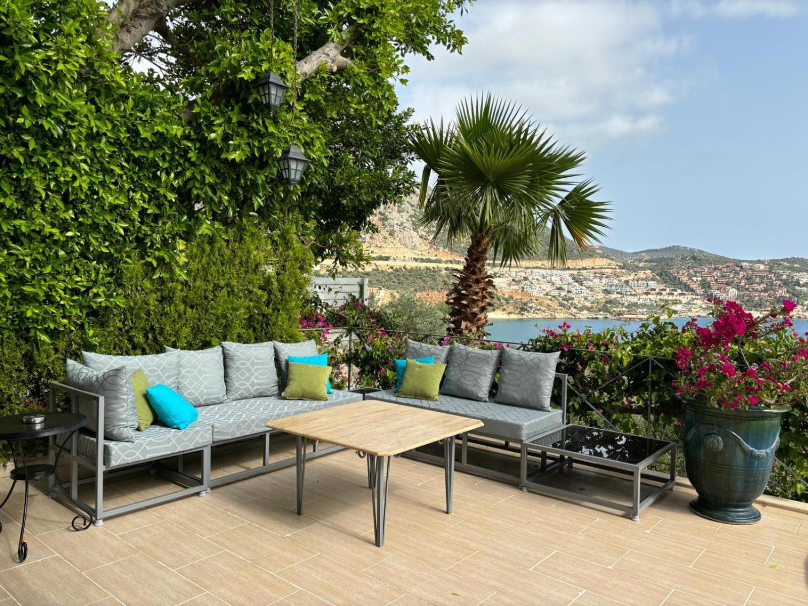 Stunning Seaviews Villa Kalkan Buitenkant foto